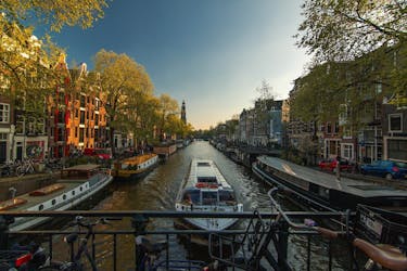Visite privée de luxe de la ville d’Amsterdam en voiture